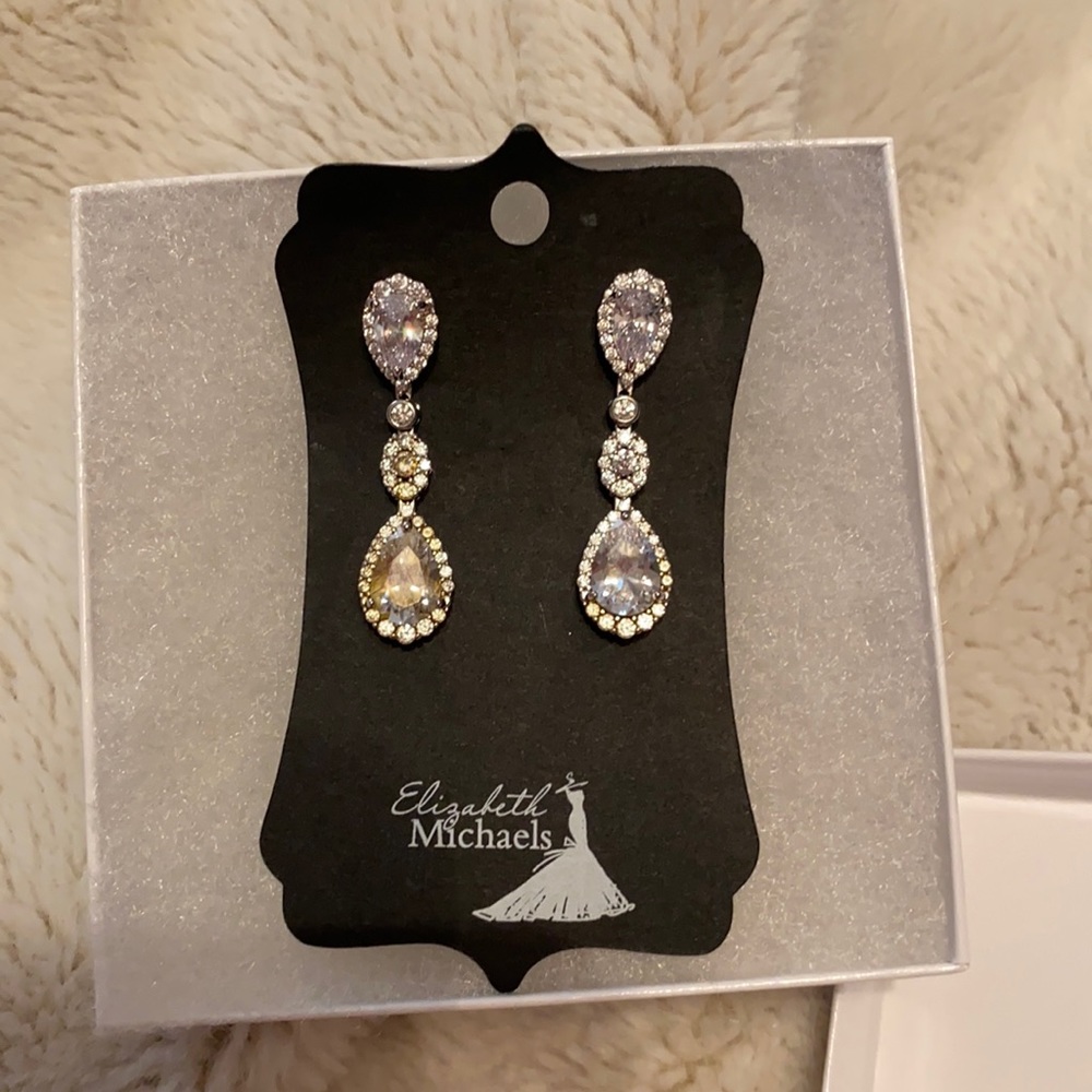 Special occasion earrings